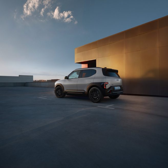 Kia EV2 Black Line 2 656x656