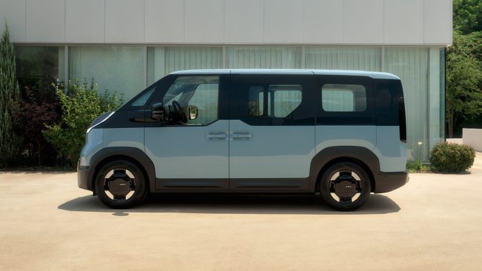 Kia PV5 Passenger, van elettrico a 7 posti per la mobilità condivisa 3 Kia PV5 Passenger