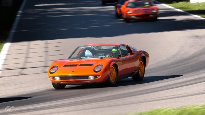 Lamborghini Miura compie 60 anni, mito da corsa nei videogame 4 Lamborghini Miura compie 60 anni, mito da corsa nei videogame 14