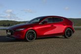 Mazda3 2027 debutta con motori e-Skyactiv fino a 186 cavalli e più sicurezza 10 Mazda3 2027