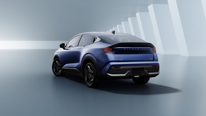 Mitsubishi Eclipse Sportback, elettrica parente di Leaf pronta per il Nord America 3 Mitsubishi Eclipse Sportback 2 700x394