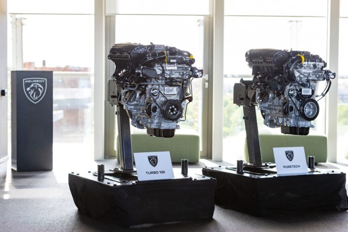 Peugeot Turbo 100, addio cinghia. arriva il nuovo tre cilindri da 101 CV 7 Peugeot Turbo 100