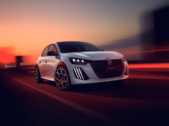Peugeot e 208 GTi 16 700x525