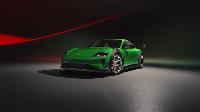 Pirelli P Zero Trofeo RS fa il record al Nurburgring su Porsche Taycan Turbo GT con Manthey Kit 8 Pirelli P Zero Trofeo RS record al Nurburgring su Porsche Taycan Turbo GT con Manthey Kit 1 700x394