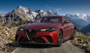 Alfa-Romeo-Giulia-Hawk-by-Gelvato-370x220.jpeg