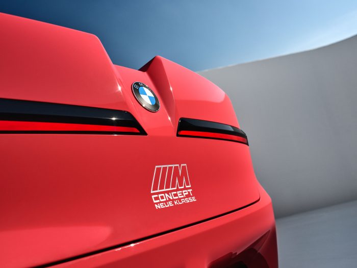 BMW M Concept Neue Klasse 3 700x525