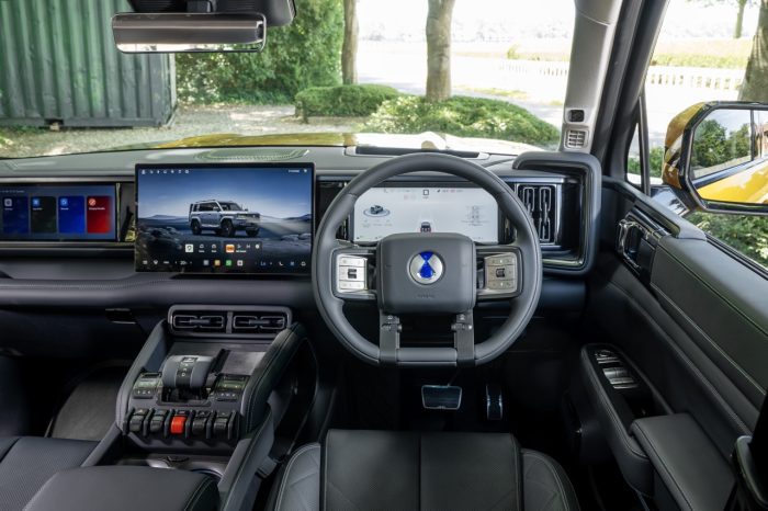 Denza Bao, arriva il fuoristrada cinese di lusso, plug-in e 544 cavalli 3 Denza Bao 67 700x466