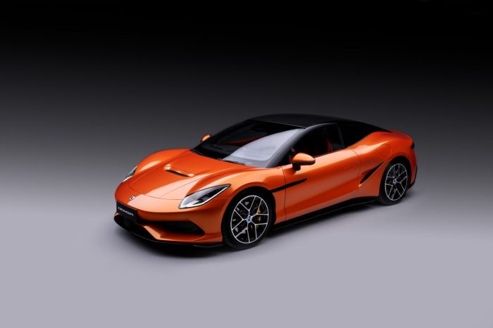 Denza Z la supercar elettrica da 1600 cv del Marchio di lusso di BYD 2 700x466