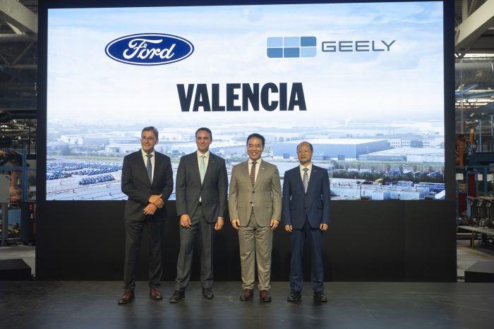 Ford e Geely a Valencia, intesa da 500 mila auto per l'Europa