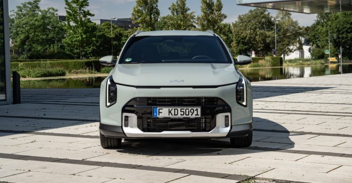 Kia XCeed 2026, rivoluzione nello stile del crossover coupé. Il test 5 Kia XCeed 2026 43 e1783453836643 700x365