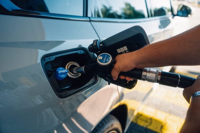 La flotta aziendale diesel di BMW adotta il biocarburante HVO di Enilive 3 La flotta aziendale diesel di BMW adotta il biocarburante HVO di Enilive 4 700x466