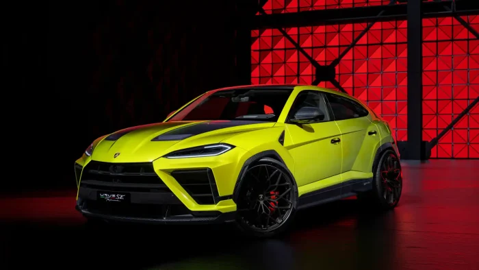 Lamborghini Urus SE Performante, lo zenit del Super Suv più veloce 2 Lamborghini Urus SE Performante 9 700x394
