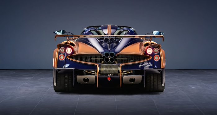 Pagani Huayra 70 Derecho 5 e1783436434245 700x374