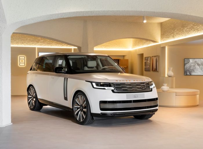 Range Rover a Porto Cervo, estate 2026 di lusso in Sardegna 2 Range Rover a Porto Cervo