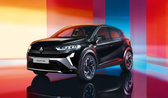 Renault Captur e Symbioz, ecco le nuove versioni ibride da 1.000 km di autonomia 3 Renault Captur E-Tech Series