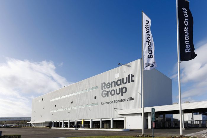 Renault Group chiude il primo semestre 2026 con vendite stabili e un'accelerazione forte sull'elettrico 6