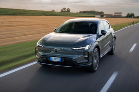 Volvo EX60, elettrica di tecnologia, lusso e massima sicurezza. La prova 19 Volvo EX60 prova su strada - 17