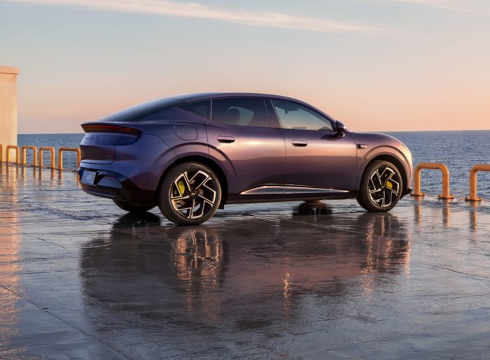 Xpeng L03, il Suv cinese da oltre 1000 km autonomia sfida l'Europa 3 Xpeng L03 5 e1784221016918 700x515