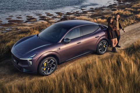 Xpeng L03 SUV Coupe anteprima mondiale