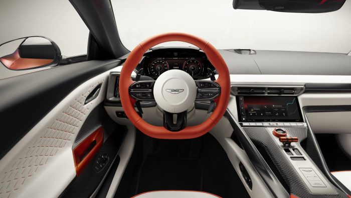 Aston Martin Valen 4 700x394