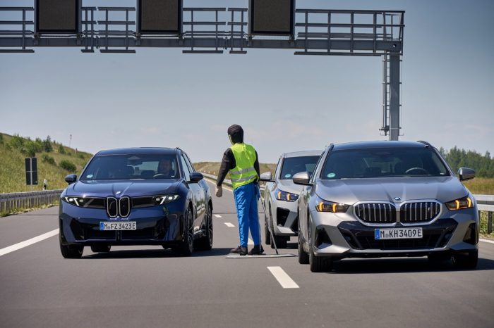 BMW Neue Klasse aumenta la sicurezza di 20 volte col Superbrain 4 BMW Neue Klasse aumenta la sicurezza di 20 volte col Superbrain 51 700x466