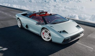 Eccentrica-V12-Roadster-2-scaled-e1786391154105-370x220.jpeg