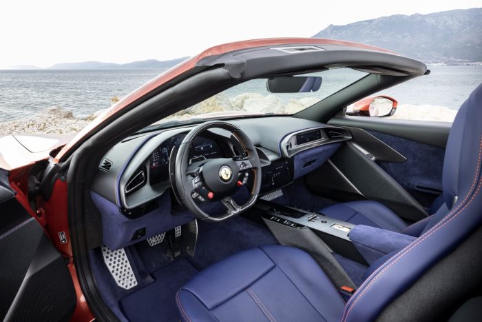 Ferrari Amalfi Spider, la prova con 640 cavalli di pura estasi a cielo aperto 4 Ferrari Amalfi Spider la prova 143 700x467