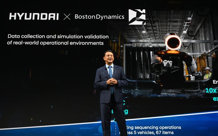 Jose Munoz PresidentCEOHMC Hyundai Investor Day 2026 1 700x439
