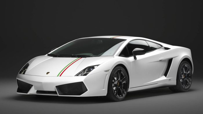 Lamborghini Gallardo LP 550 2 Tricolore 700x394