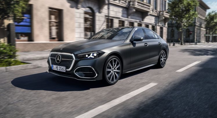 Mercedes-Classe-C-restyling-ibrida-e-diesel-9-e1786987213648-748x408.jpg