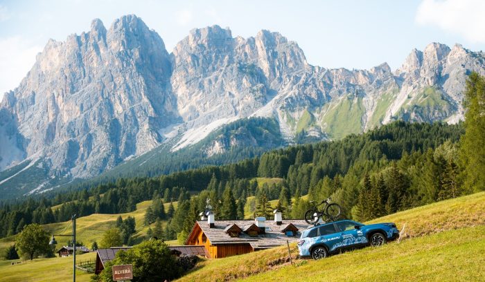 Subaru e M'Over Sport accordo di 2 anni per vivere le Dolomiti in ogni stagione 2 MoverForesterPaesaggio noresize 700x408