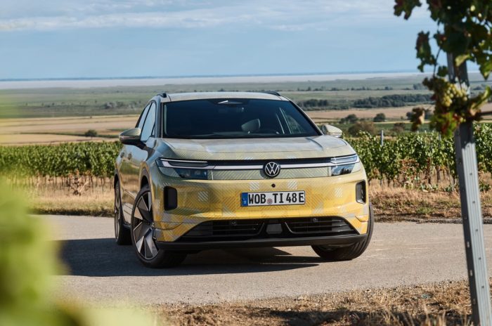 Volkswagen ID.Tiguan, come va su strada l'erede della ID.4 2 Volkswagen ID.Tiguan 29 700x464