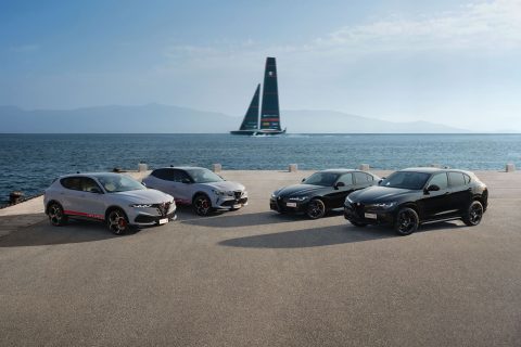 Alfa Romeo Edizione Luna Rossa - Alfa Romeo Edizione Luna Rossa (2)
