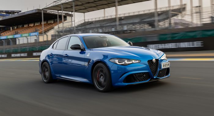 Alfa Romeo Giulia Quadrifoglio guida migliore 4 700x380