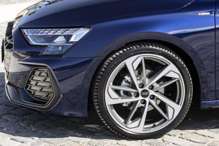 Audi A3 2027 17 700x467