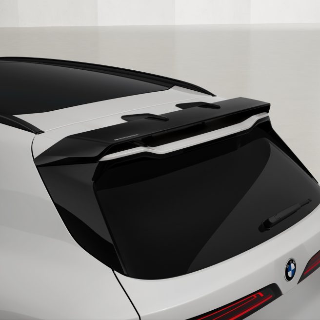 BMW X5, arrivano gli accessori M Performance: dal carbonio al maxi box per i viaggi 3 BMW X5 arrivano gli accessori M Performance 28 656x656