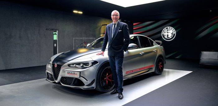 CEO Alfa Romeo Santo Ficili con Giulia Quadrifoglio Luna Rossa scaled e1788466378687 700x342