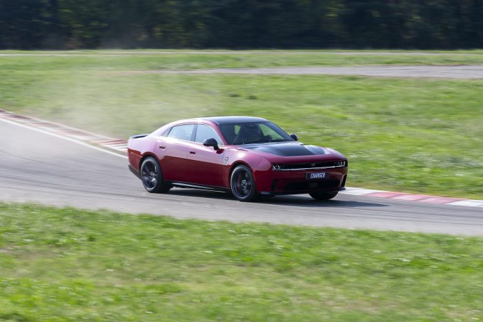Dodge Charger Daytona2 700x467