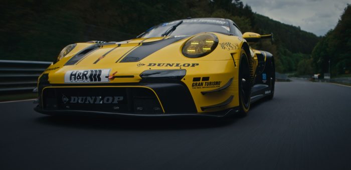 Dunlop Taking the Line, formidabile corsa al Nurburgring Porsche 911 GT3 R e la leggendaria 962 C 2 Dunlop Taking the Line