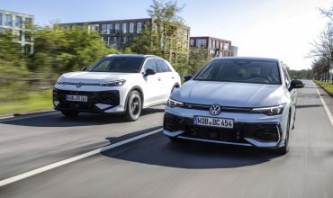 Golf-e-T-Roc-Full-Hybrid-136-cv-la-svolta-VW-da-30.500-euro-1-370x220.jpg