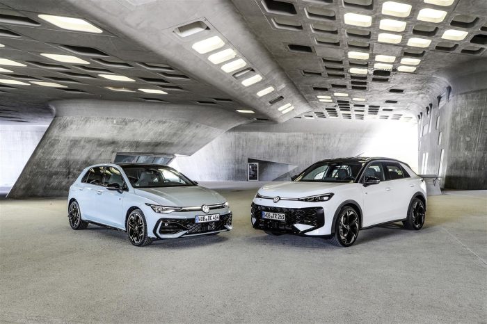 Golf e T Roc Full Hybrid 136 cv la svolta VW da 30.500 euro 3 700x466