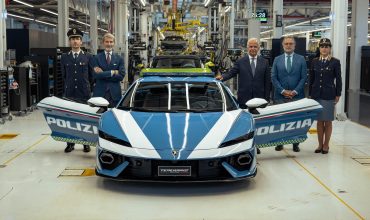 La-Polizia-di-Stato-ha-una-nuova-e-formidabile-Lamborghini-Temerario-da-920-cavalli-6-e1788542768280-370x220.jpg