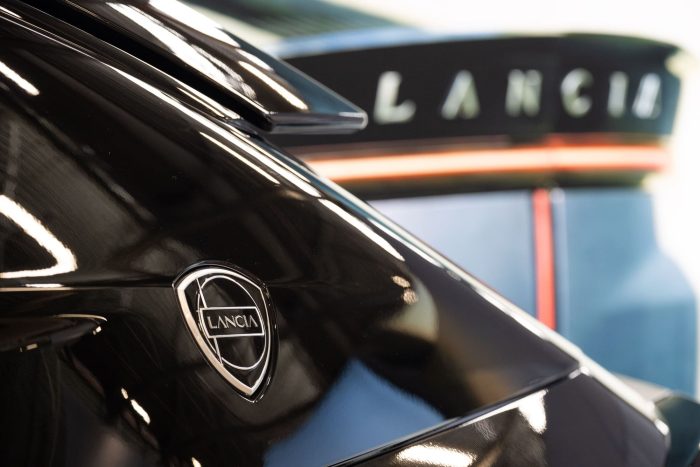 Lancia festeggia 120 anni all'Heritage Hub di Torino 3 Lancia festeggia 120 anni allHeritage Hub di Torino Lancia Gamma 700x467