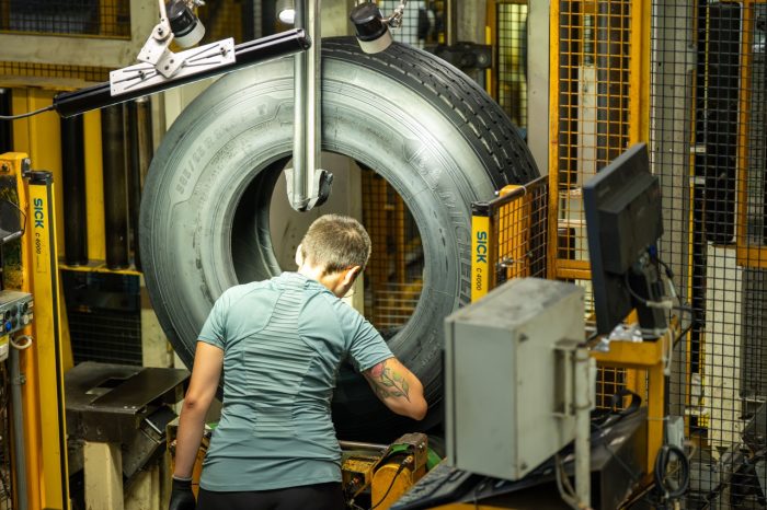 Lo stabilimento Michelin di Alessandria celebra 55 anni allinsegna delleccellenza e dellinnovazione 43 700x466
