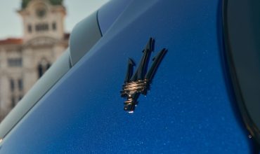 Maserati-logo-Tridente-e1788766890180-370x220.jpg