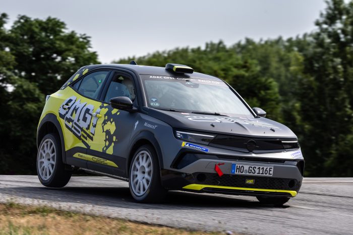 Opel Mokka GSE Rally 700x467