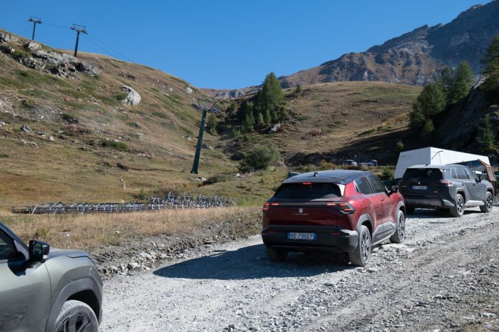Raduno Suzuki 4x4 a Cervinia 2 700x466