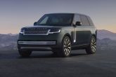 Range Rover Electric, lusso e stile. La prima della sua specie, 550 cv e 531 km di autonomia 8 Range Rover Electric