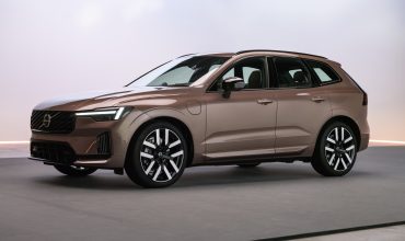 The_New_Volvo_XC60_Studio_Front_34-e1789464631884-370x220.jpeg