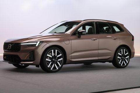 The_New_Volvo_XC60_Studio_Front_34